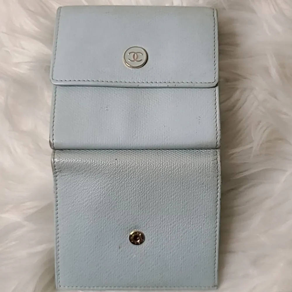 💯 Authentic Chanel Short Wallet 🍀
